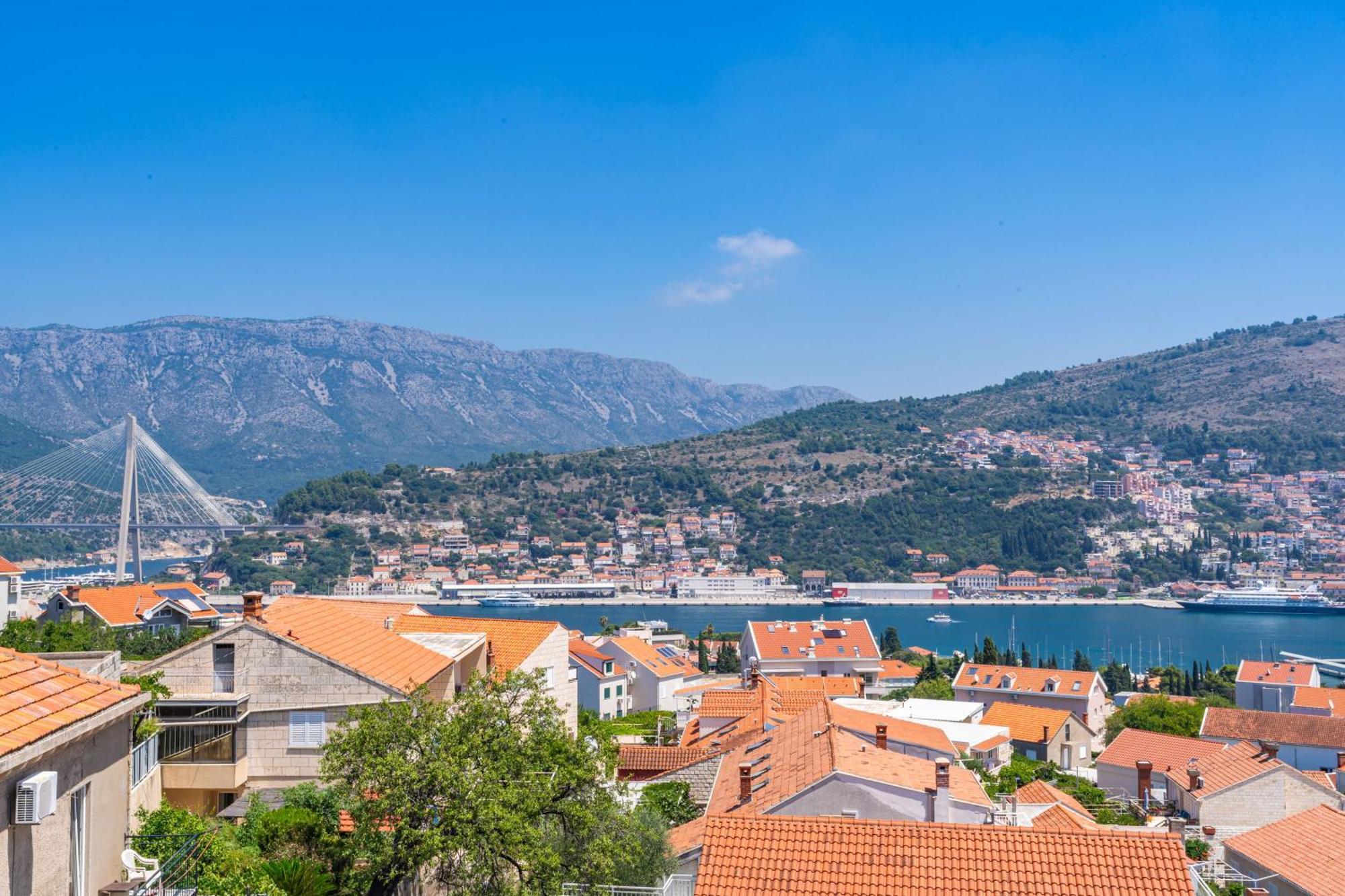 The Panoramic View Penthouse Apartment Sweet Petite Dubrovnik Bagian luar foto
