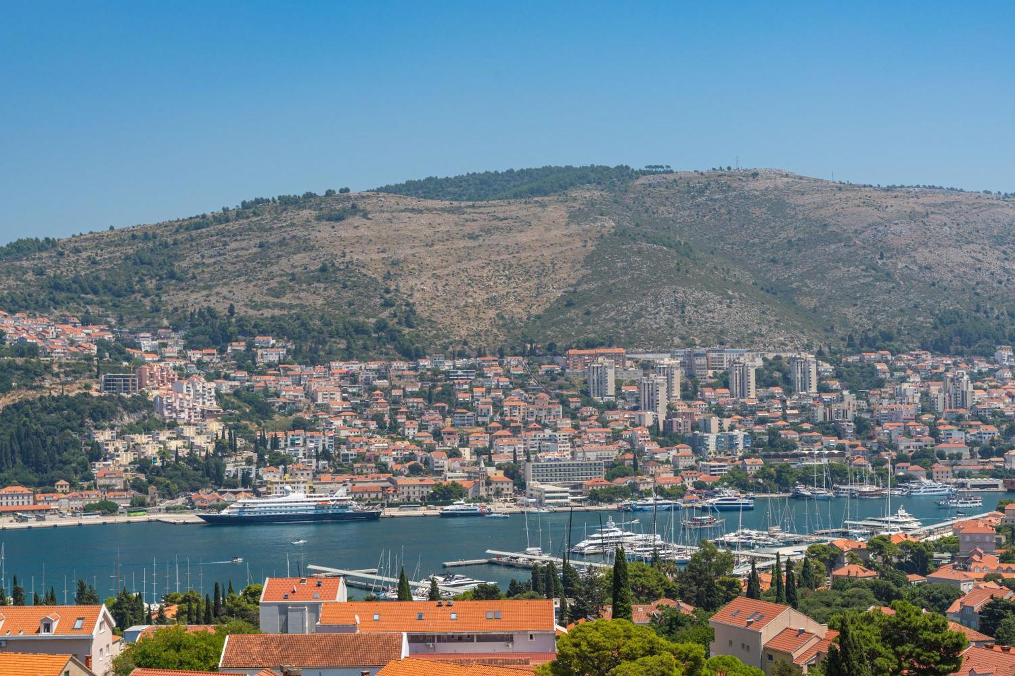 The Panoramic View Penthouse Apartment Sweet Petite Dubrovnik Bagian luar foto