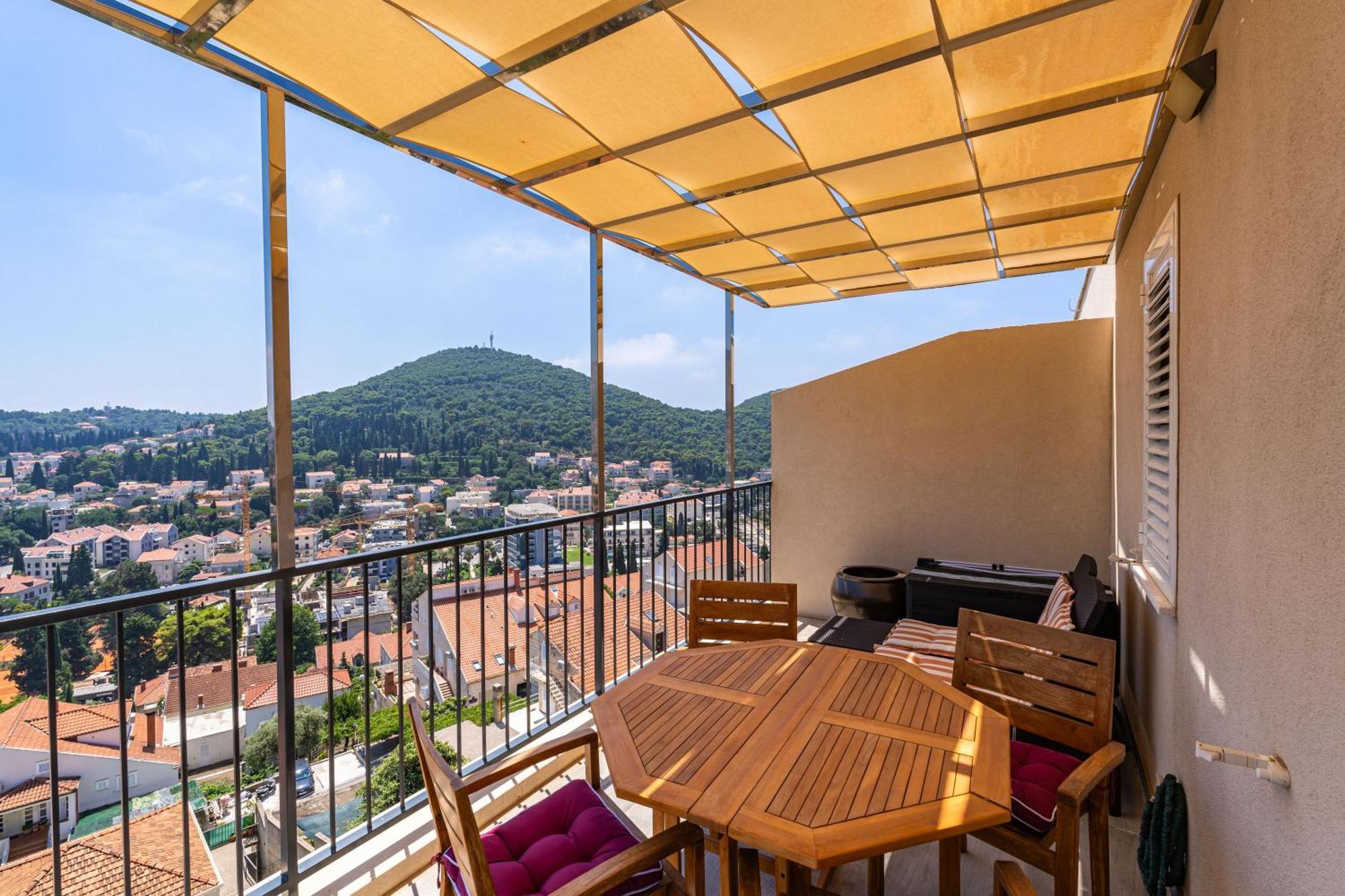 The Panoramic View Penthouse Apartment Sweet Petite Dubrovnik Bagian luar foto