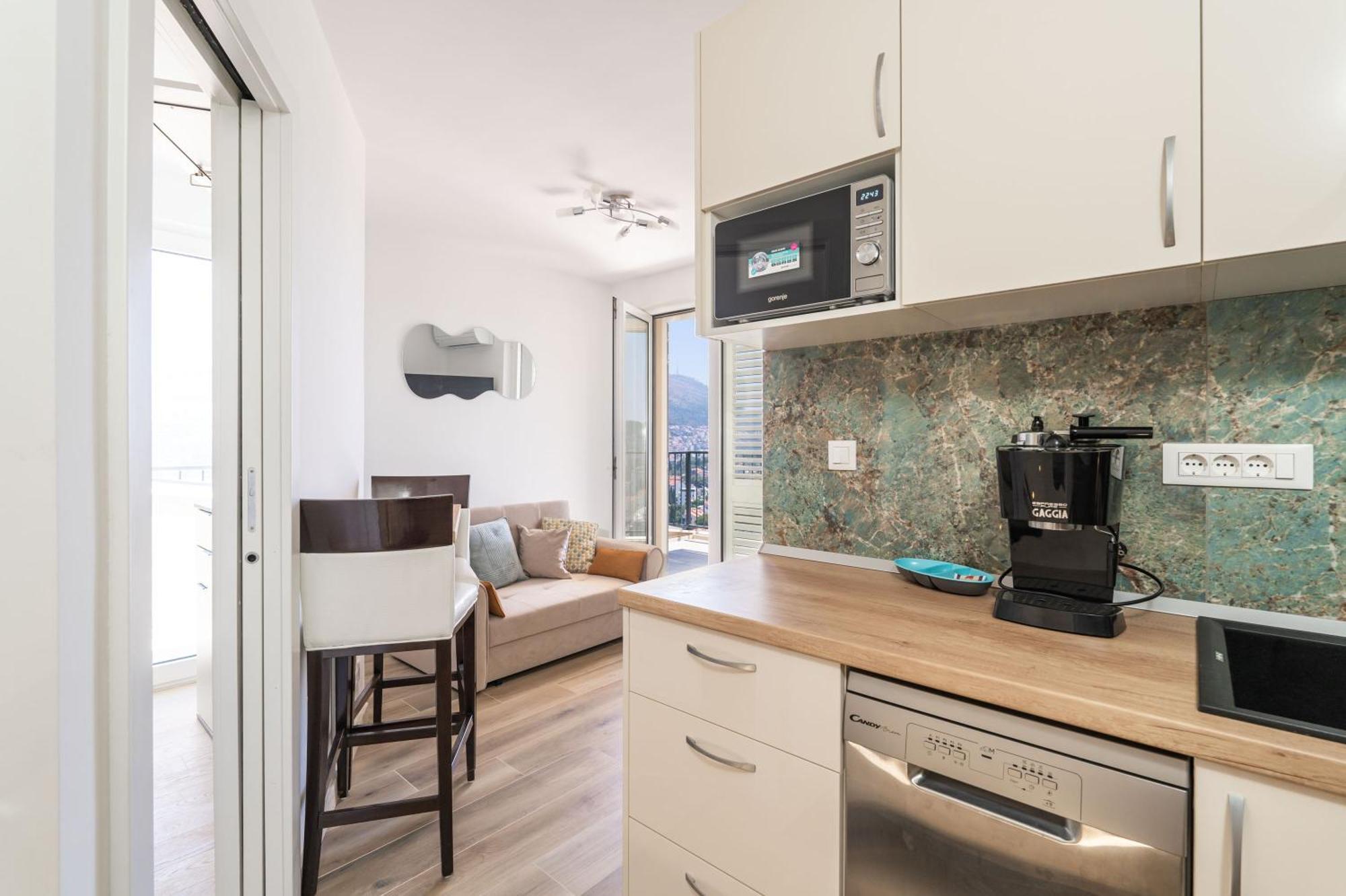 The Panoramic View Penthouse Apartment Sweet Petite Dubrovnik Bagian luar foto